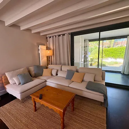 Maison Au Calme Proche - 6 Pers. - Fr-1-323-621 Holiday home *